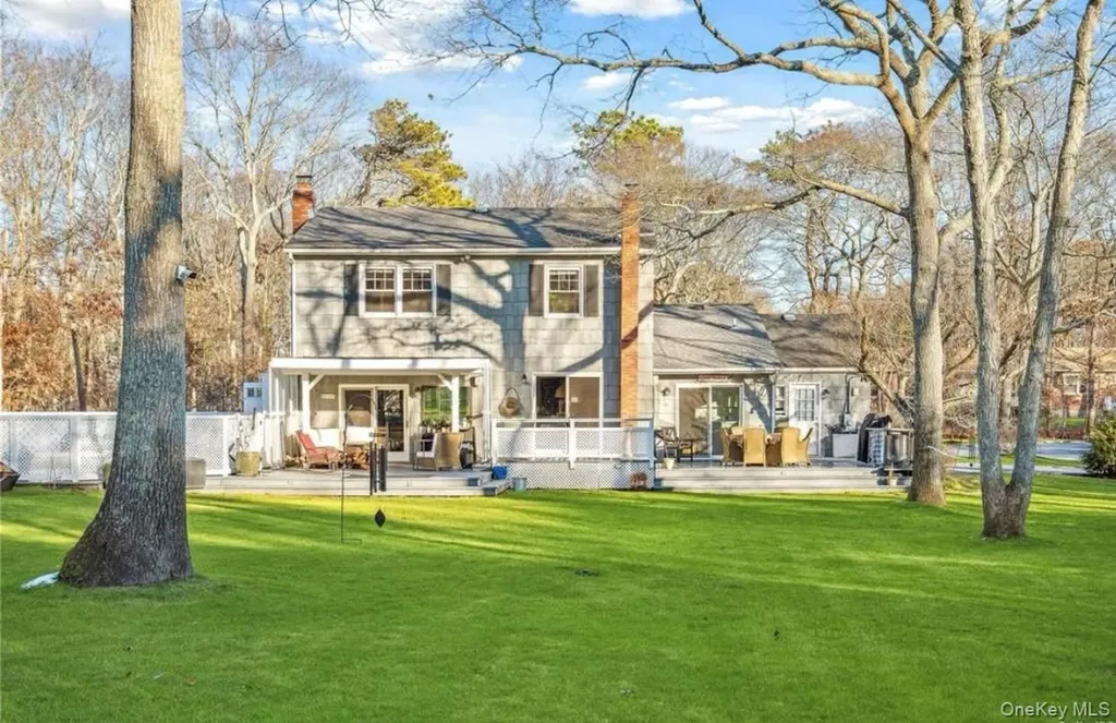 23 N Westbury Road Hampton Bays NY 11946