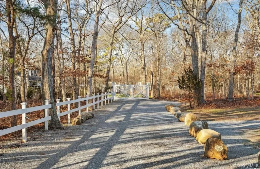 23 N Westbury Road Hampton Bays NY 11946