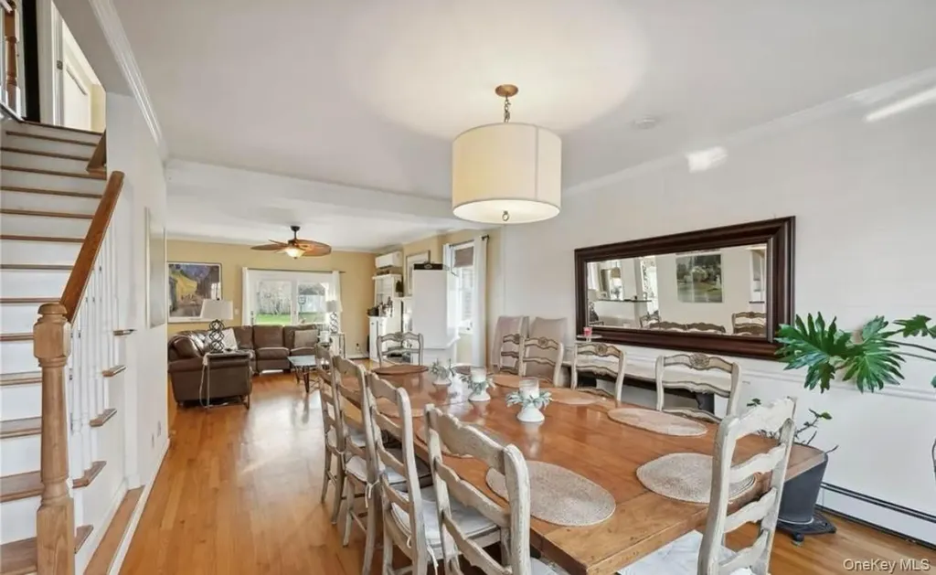 23 N Westbury Road Hampton Bays NY 11946