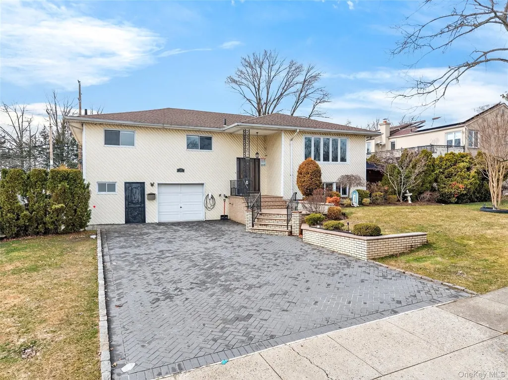 55 Executive Drive Manhasset Hills NY 11040