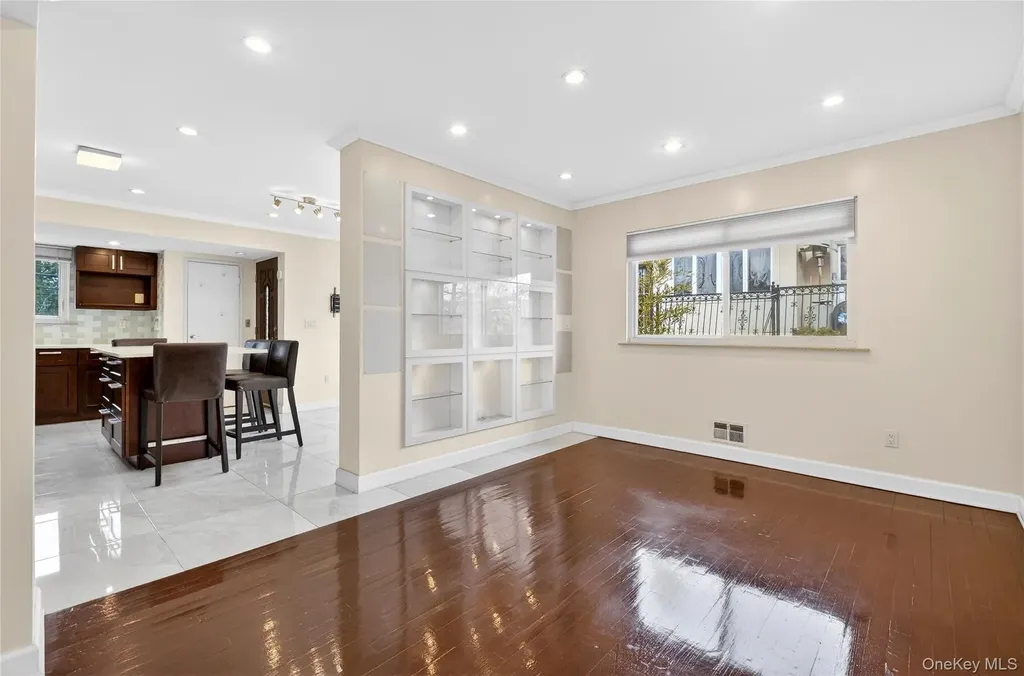 55 Executive Drive Manhasset Hills NY 11040
