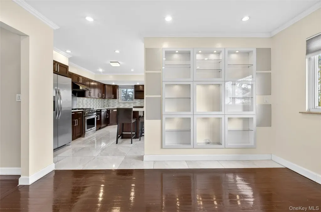55 Executive Drive Manhasset Hills NY 11040
