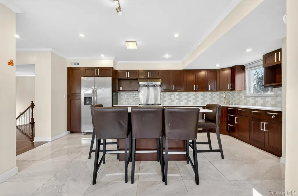 55 Executive Drive Manhasset Hills NY 11040