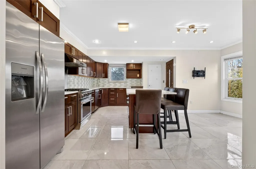 55 Executive Drive Manhasset Hills NY 11040