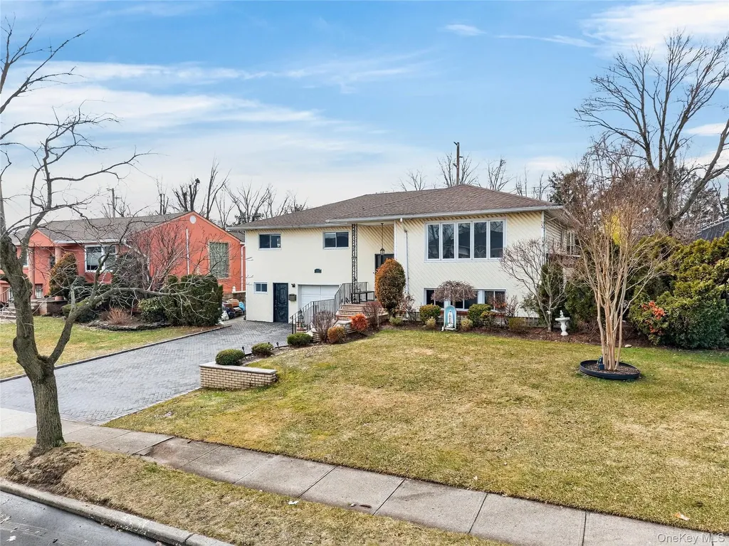 55 Executive Drive Manhasset Hills NY 11040