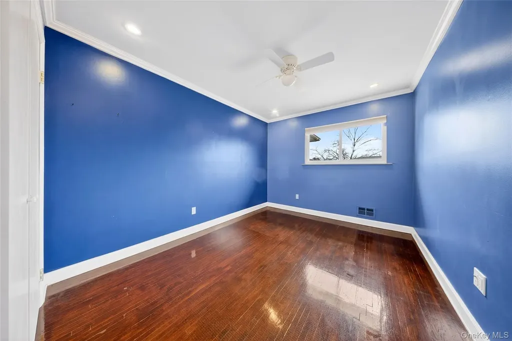55 Executive Drive Manhasset Hills NY 11040