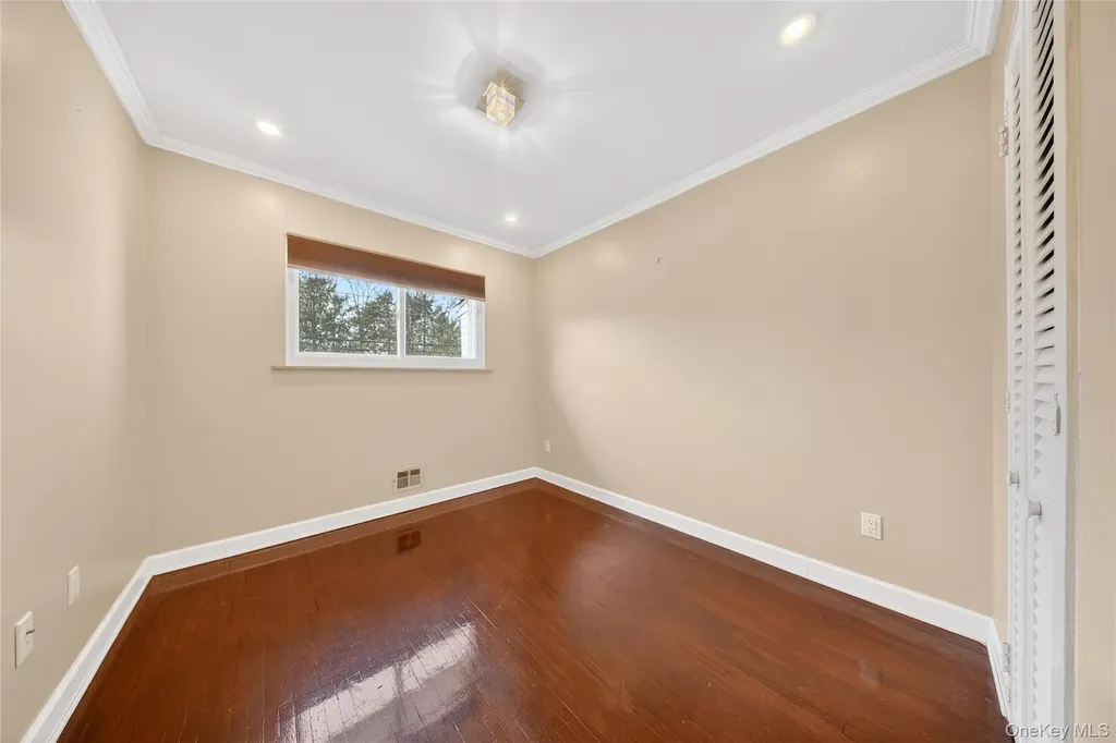 55 Executive Drive Manhasset Hills NY 11040