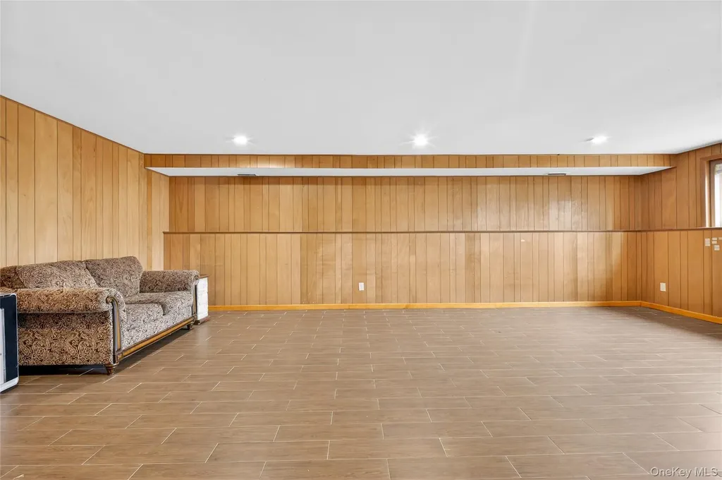 55 Executive Drive Manhasset Hills NY 11040