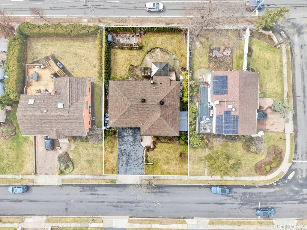 55 Executive Drive Manhasset Hills NY 11040