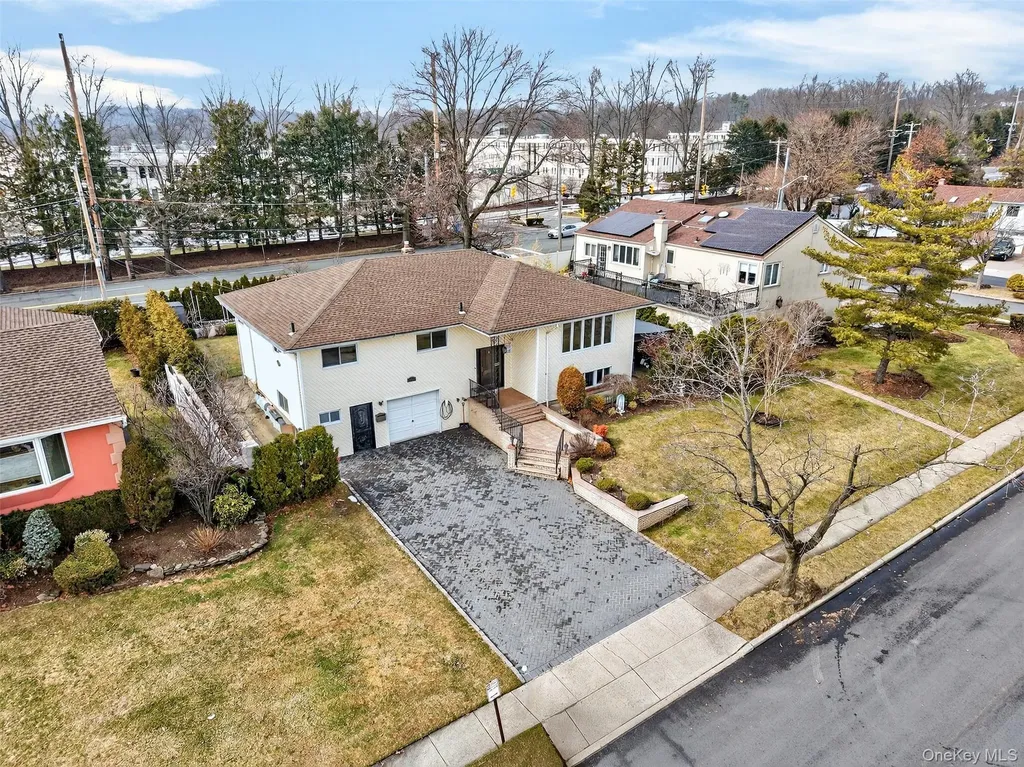 55 Executive Drive Manhasset Hills NY 11040