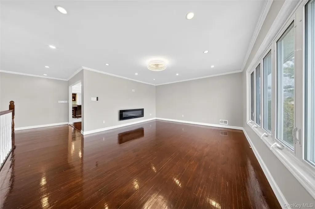 55 Executive Drive Manhasset Hills NY 11040