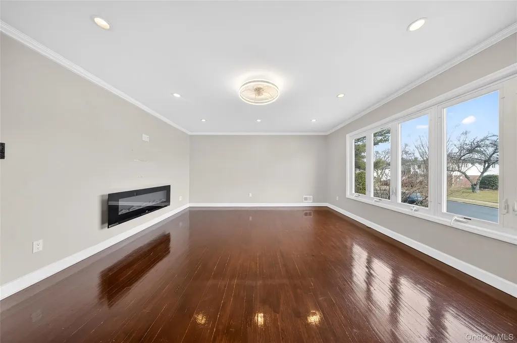 55 Executive Drive Manhasset Hills NY 11040
