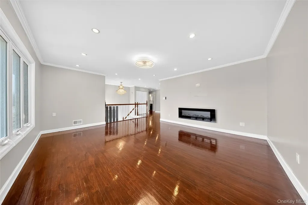 55 Executive Drive Manhasset Hills NY 11040