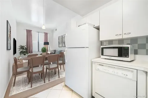 75 Mckinley Avenue White Plains NY 10606