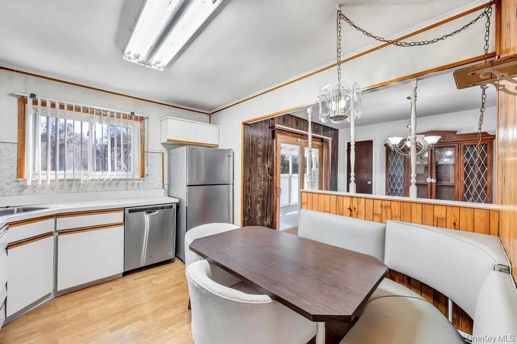 114 Norman Drive Bohemia NY 11716