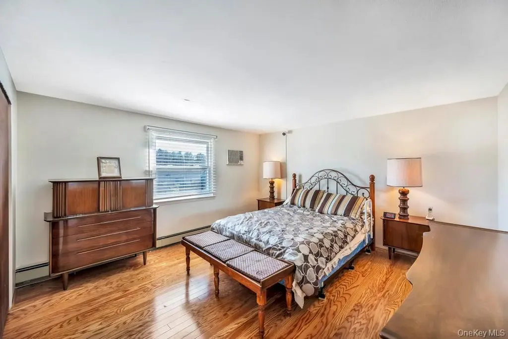 114 Norman Drive Bohemia NY 11716