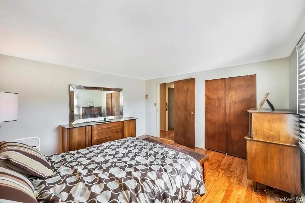 114 Norman Drive Bohemia NY 11716