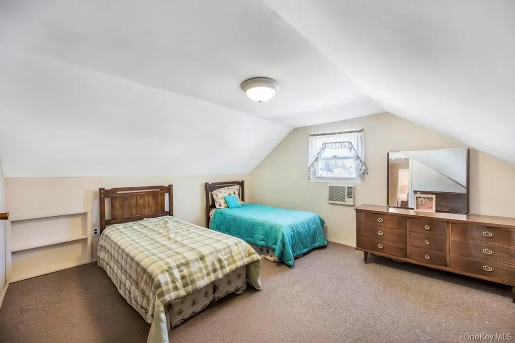 114 Norman Drive Bohemia NY 11716