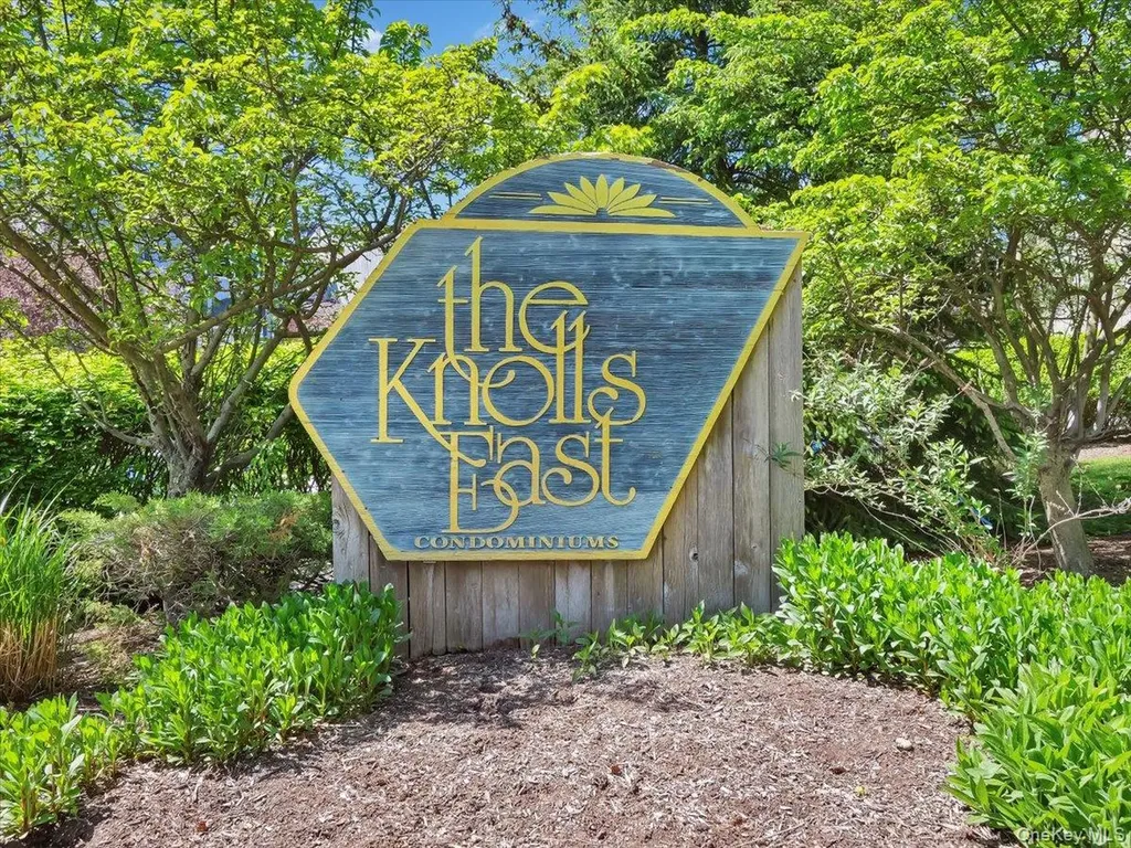 18 Kensington Court Nanuet NY 10954
