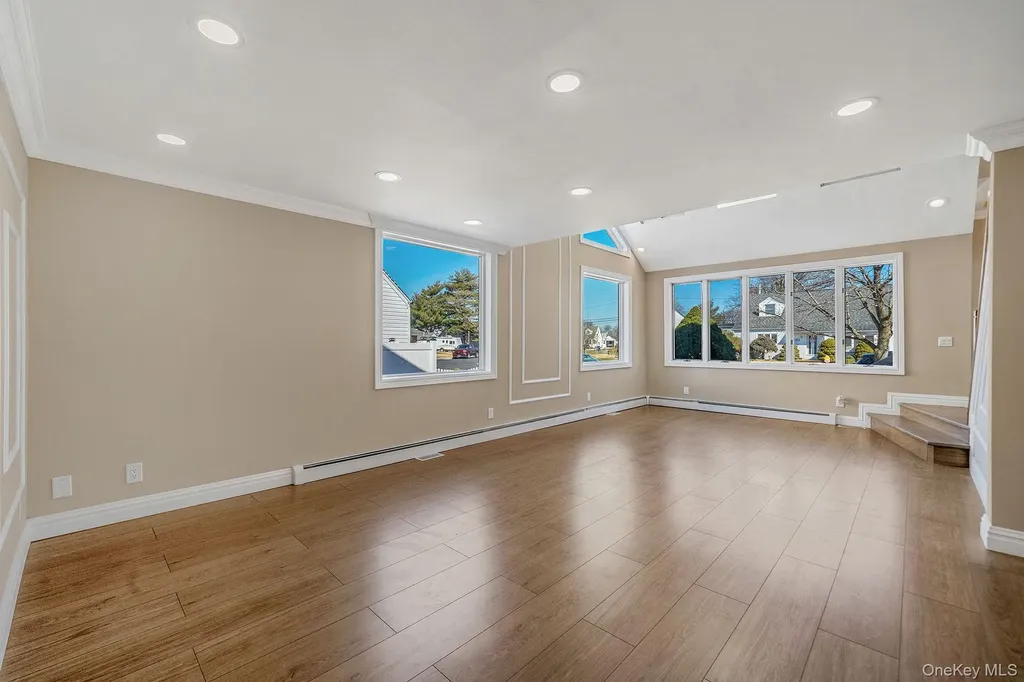 1027 Windermere Road Franklin Square NY 11010