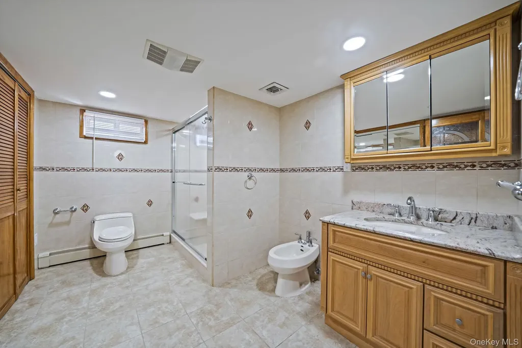 1027 Windermere Road Franklin Square NY 11010