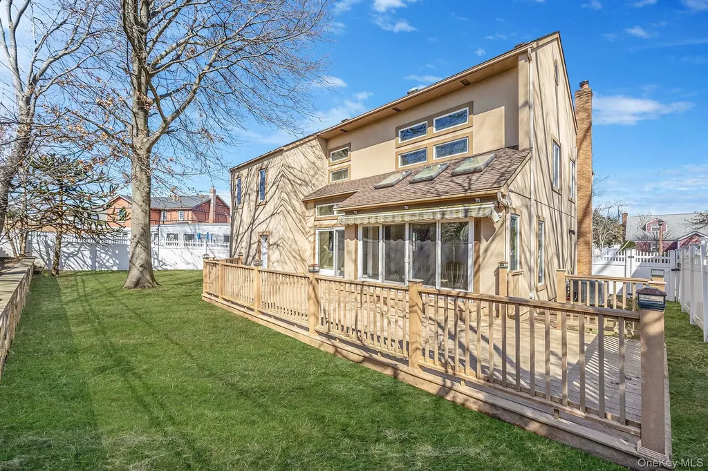 1027 Windermere Road Franklin Square NY 11010