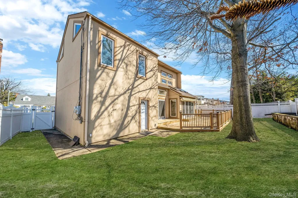 1027 Windermere Road Franklin Square NY 11010