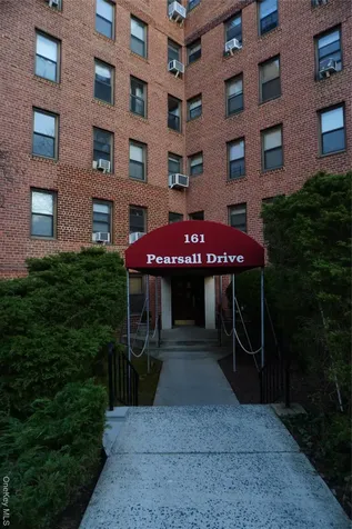 161 Pearsall Drive Pearsall Drive Mount Vernon NY 10552