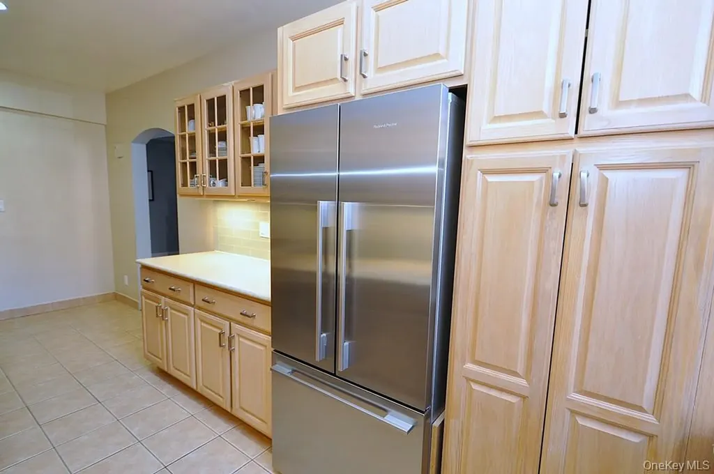 253 Garth Road Scarsdale NY 10583