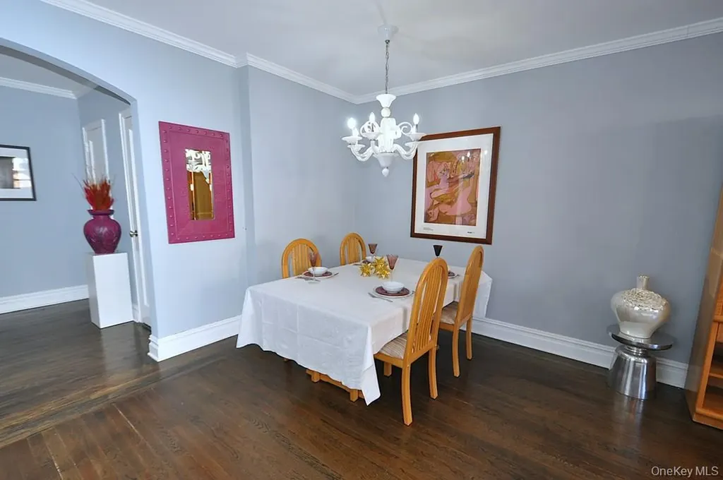 253 Garth Road Scarsdale NY 10583