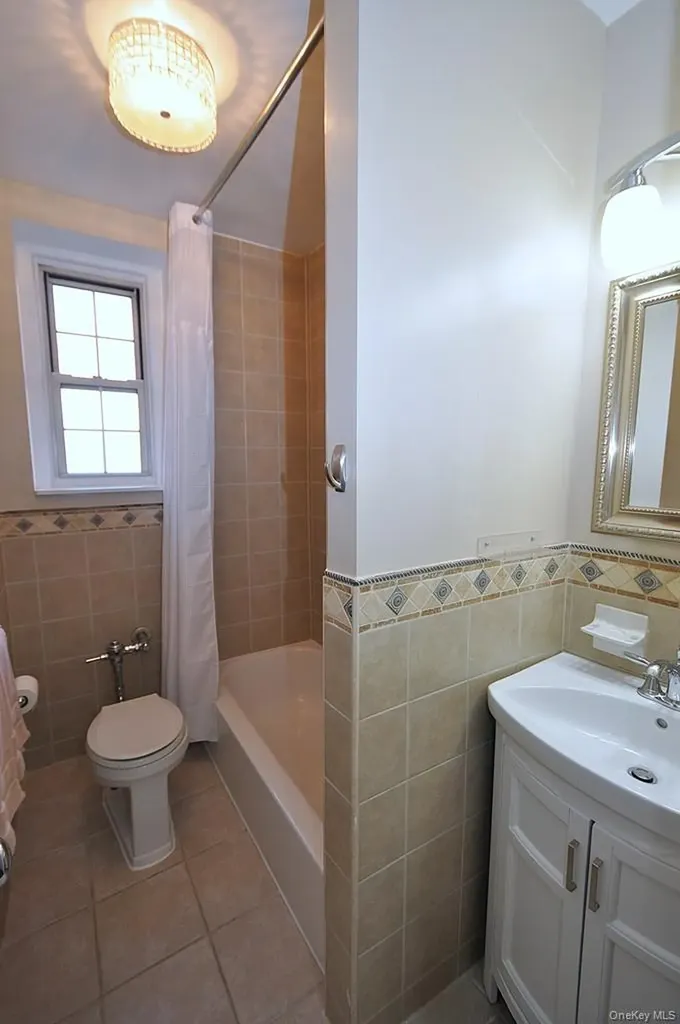 253 Garth Road Scarsdale NY 10583