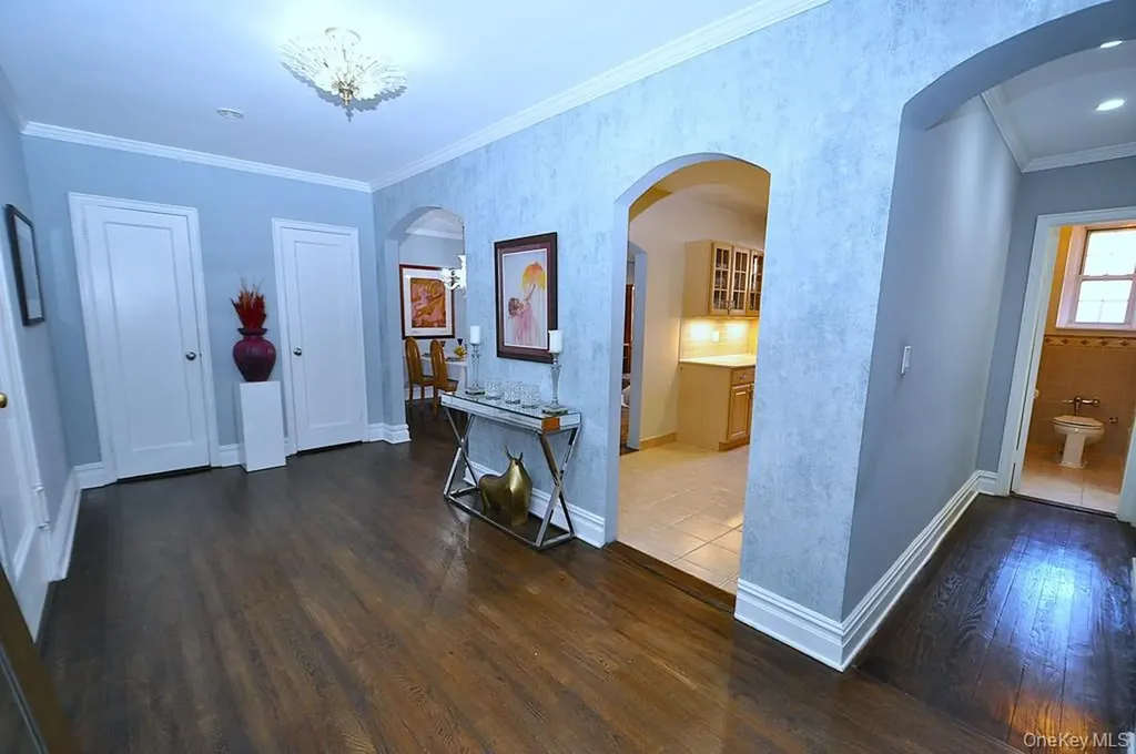 253 Garth Road Scarsdale NY 10583