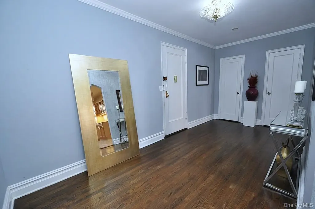 253 Garth Road Scarsdale NY 10583