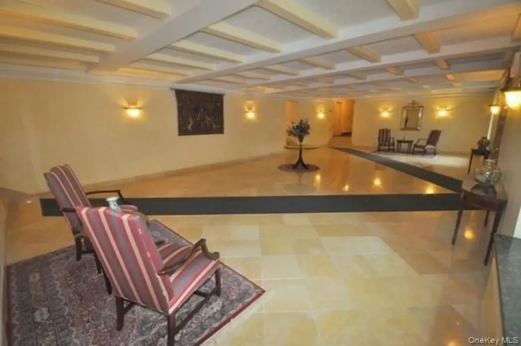 253 Garth Road Scarsdale NY 10583