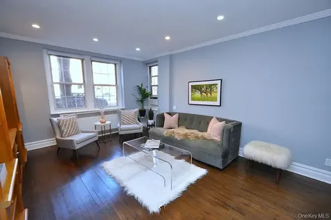 253 Garth Road Scarsdale NY 10583