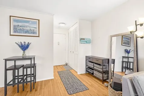395 Westchester Avenue Port Chester NY 10573