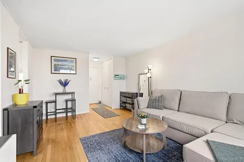 395 Westchester Avenue Port Chester NY 10573