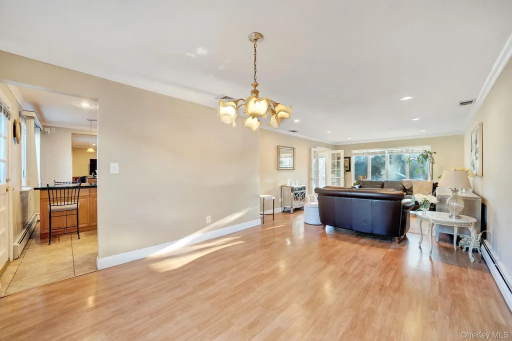3147 Denton Drive Merrick NY 11566