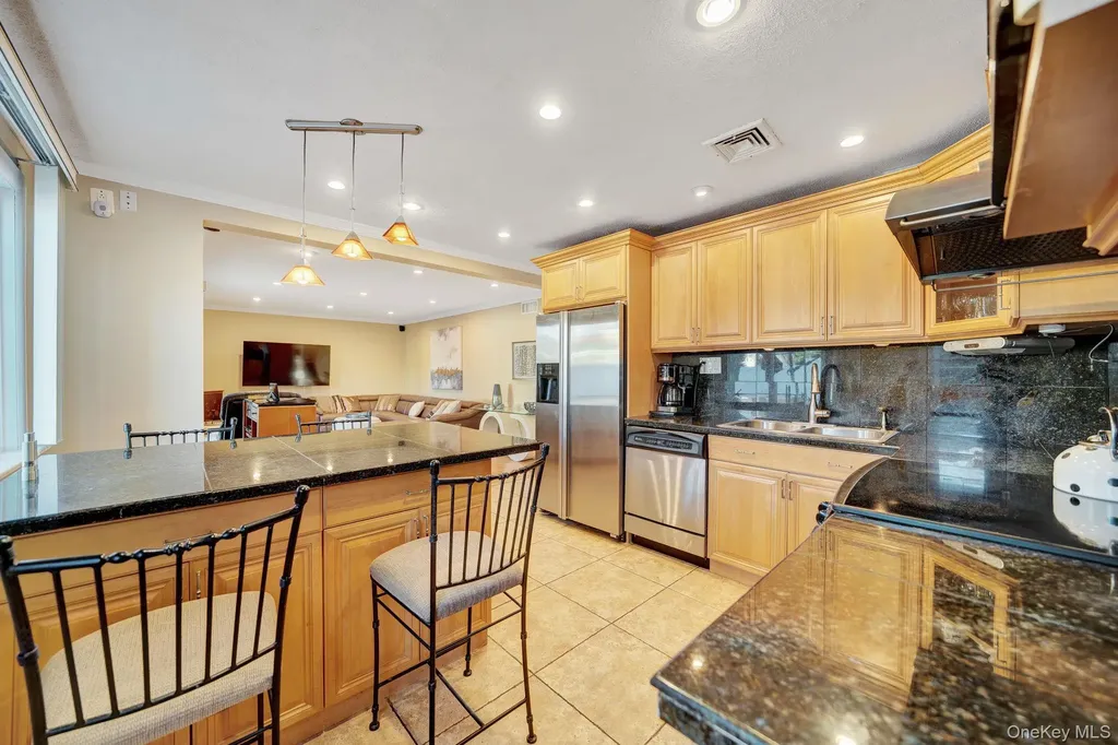 3147 Denton Drive Merrick NY 11566