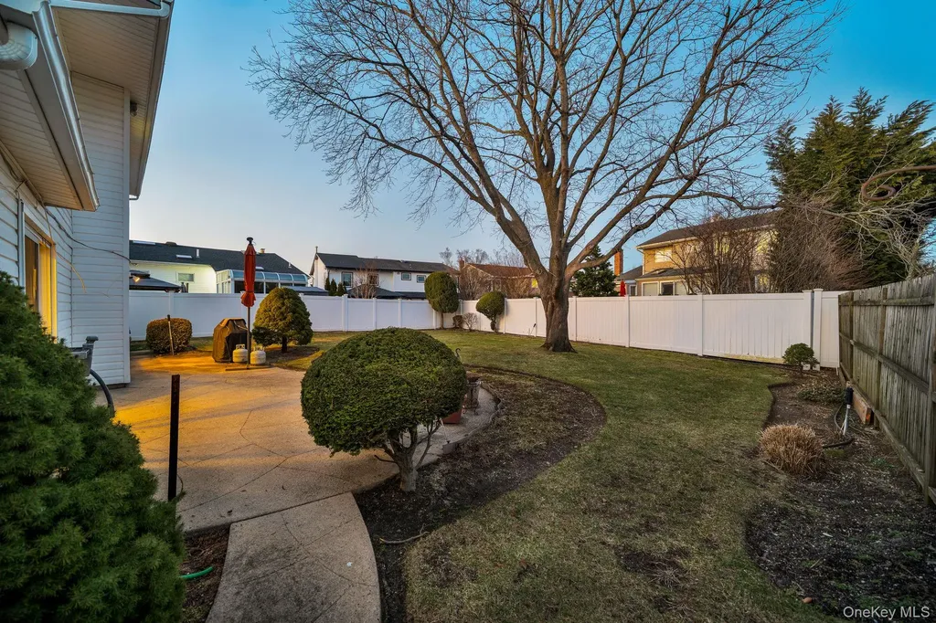 3147 Denton Drive Merrick NY 11566