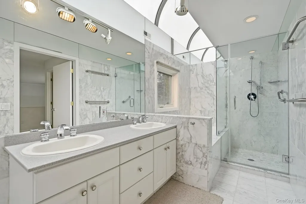 13 Kassel Court Mamaroneck NY 10543