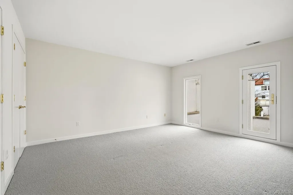13 Kassel Court Mamaroneck NY 10543