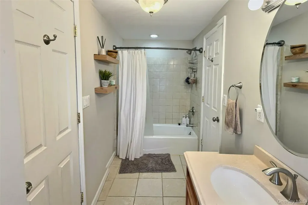 6 Honey Lane Wappingers Falls NY 12590