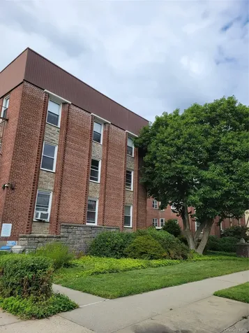 38-24 213th Street Bayside NY 11361
