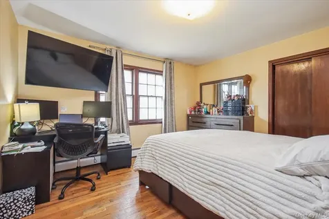 322 Lakeview Street Mahopac NY 10541