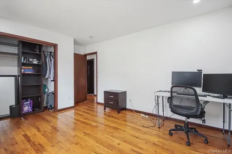 322 Lakeview Street Mahopac NY 10541