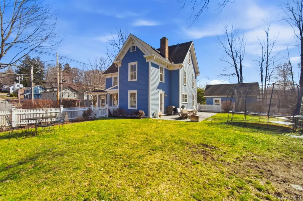 25 Chestnut Street Cold Spring NY 10516