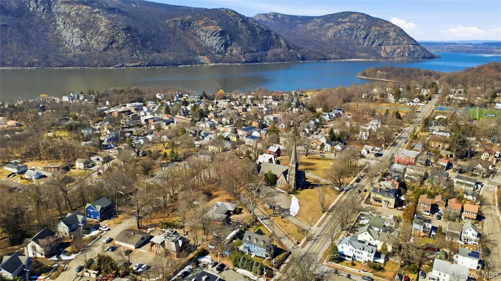 25 Chestnut Street Cold Spring NY 10516