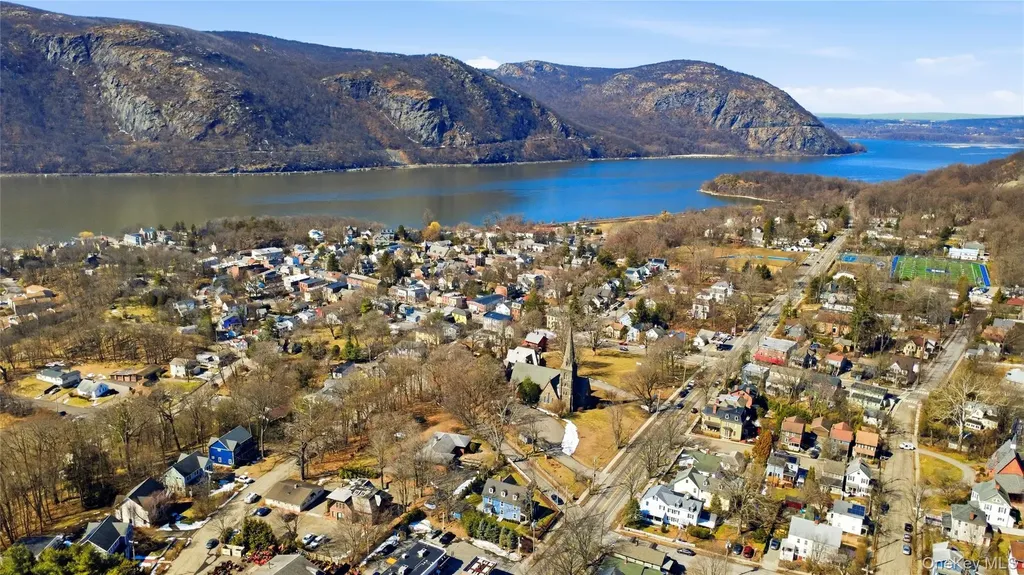 25 Chestnut Street Cold Spring NY 10516
