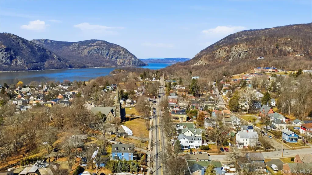 25 Chestnut Street Cold Spring NY 10516